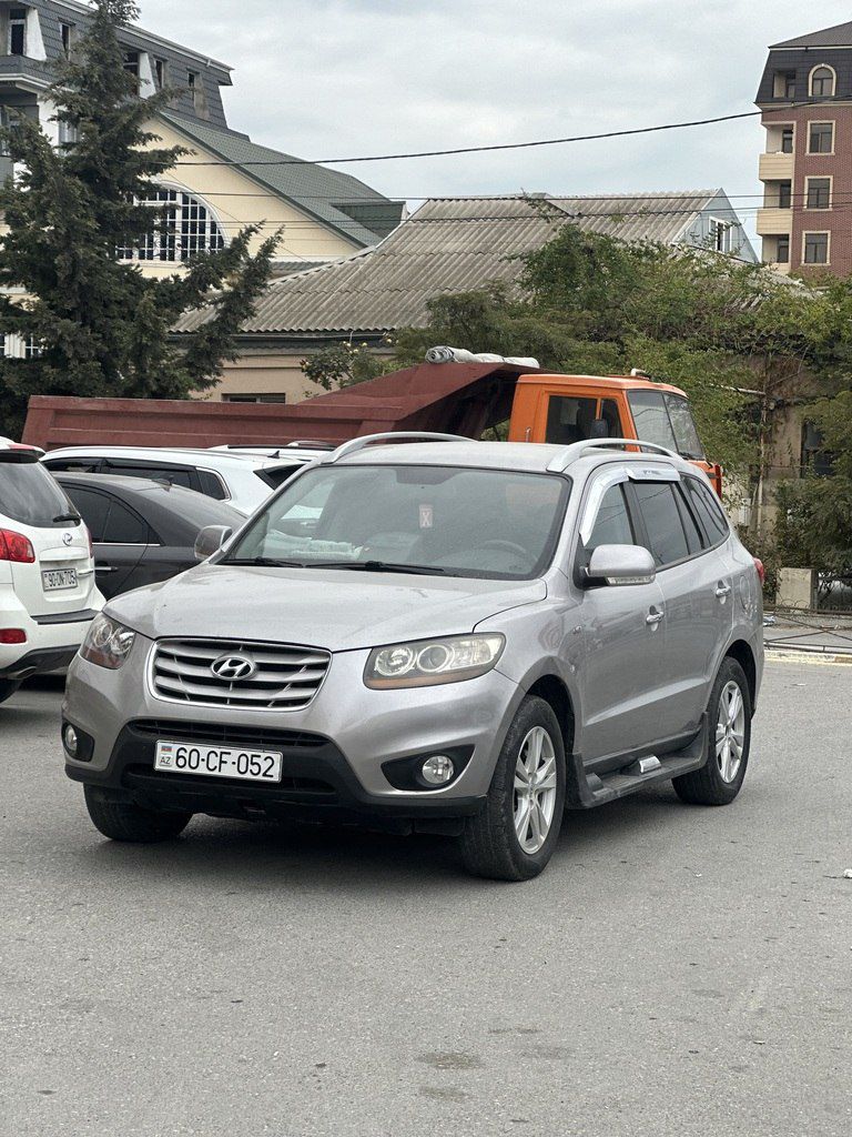 Hyundai Santa Fe, 2.0 L, 2010 il, 270 000 km 60-CF-052 — Avtomobillər, Bakı (2)