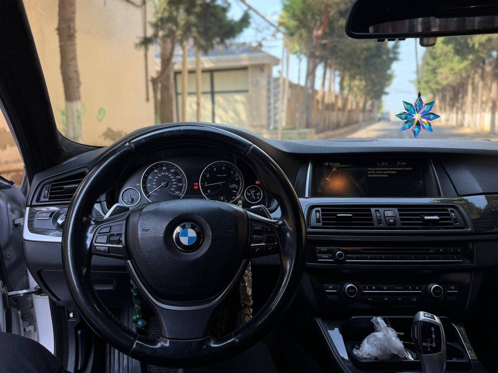 BMW 528, 2.0 L, 2013 il, 253 000 km — Avtomobillər, Sumqayıt (4)