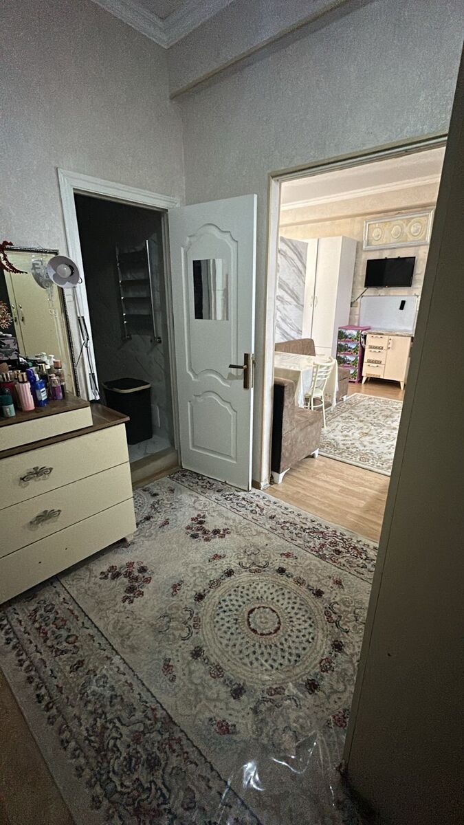 Satılır 1 otaqlı köhnə tikili 40 m² — Mənzil, Bakı (10)
