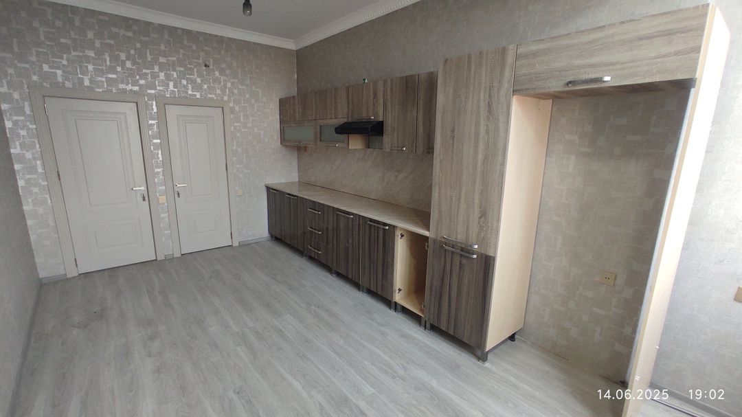 Satılır 3 otaqlı köhnə tikili 134 m² — Mənzil, Bakı (4)