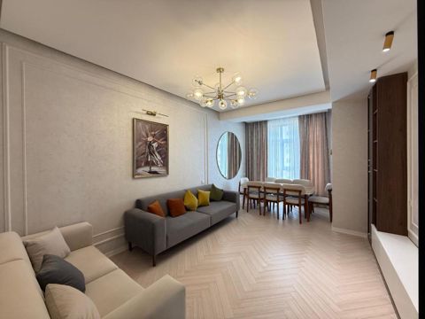 Satılır 4 otaqlı yeni tikili 130 m² — Bakı