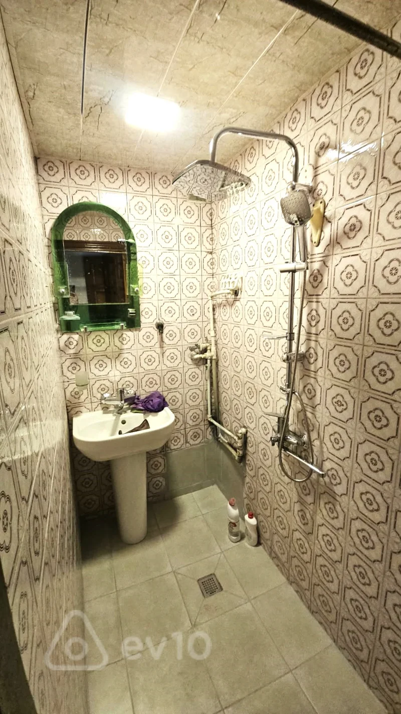 3 otaqlı mənzil, 72 m², Rustem Rustemov kuc — kirayə — Mənzil, Bakı (10)