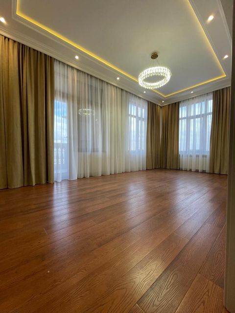 Satılır 2 otaqlı yeni tikili 80 m² — Bakı