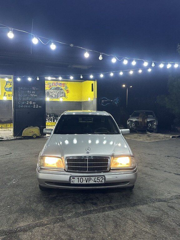 Mercedes C 180, 1.8 L, 1995 il, 321 000 km 10-VP-452 — Avtomobillər, Bakı