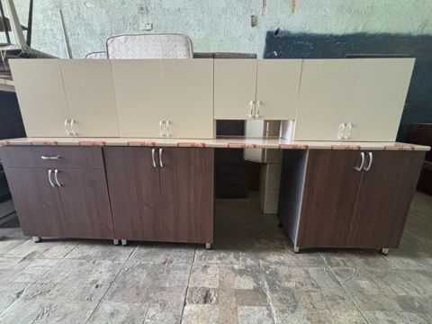 Metbex mebeli tezedi Isdifade olunmuyub Olcusu 303sm Matiryali — Digah