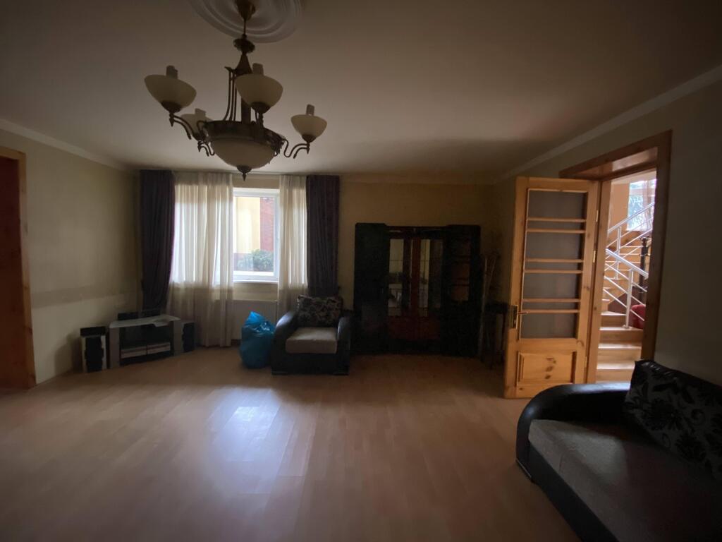 Satılır 5 otaqlı həyət evi/bağ evi 270 m² — Ev, villa, Gəncə (7)
