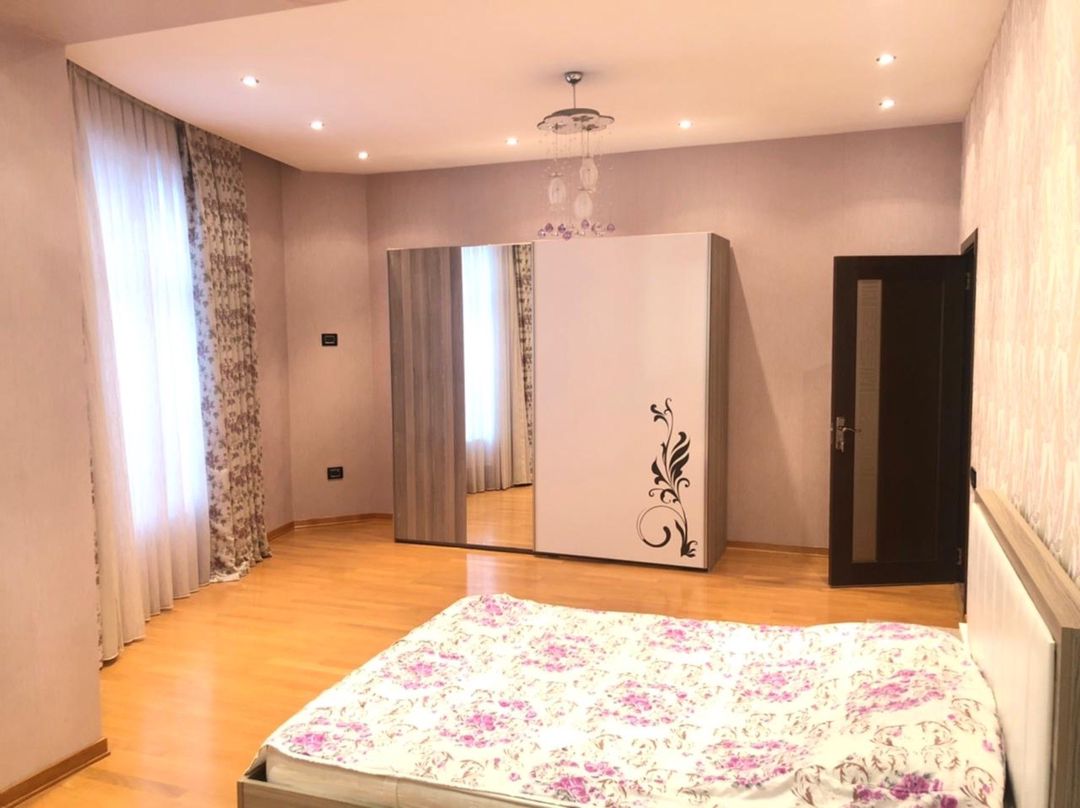 İcarəyə verilir 3 otaqlı yeni tikili 150 m² — Mənzil, Bakı (8)