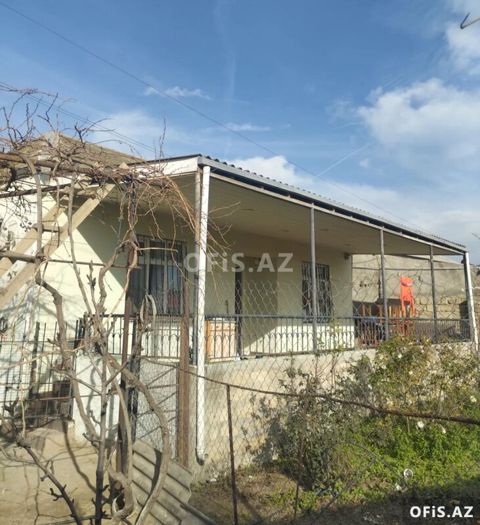 Həyət evləri Satılır Sabunçu r., Sabunçu q., 3 otaq, 100 m² — Bakı