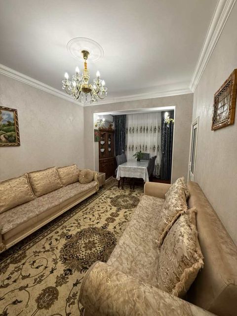 Satılır 3 otaqlı köhnə tikili 65 m² — Bakı
