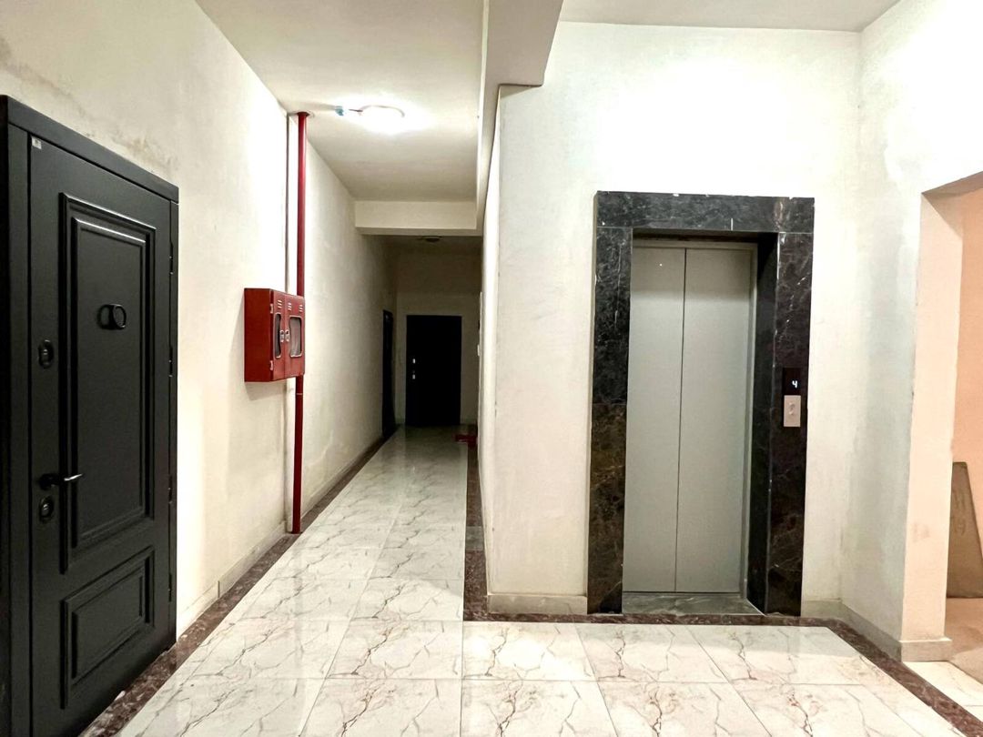 Satılır 1 otaqlı yeni tikili 77 m² — Mənzil, Bakı (4)