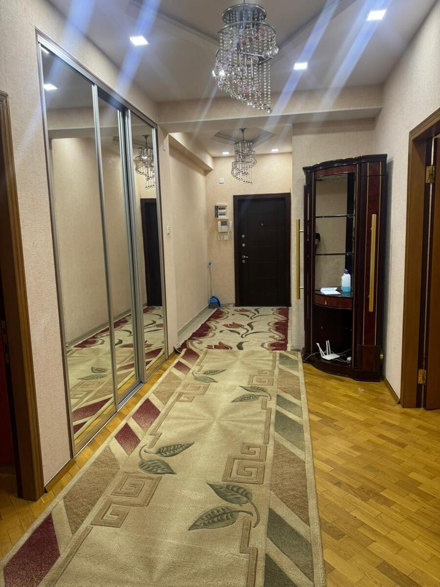 Satılır 3 otaqlı yeni tikili 150 m² — Mənzil, Bakı (3)