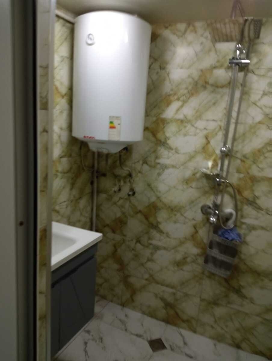 Satılır 4 otaqlı köhnə tikili 85 m² — Mənzil, Bakı (9)