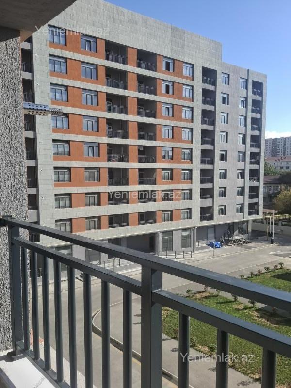 Satılır 2 otaqlı Bina evi menzil (Yeni tikili), 67 m², 10-cu mikrorayon — Mənzil, Sumqayıt (3)