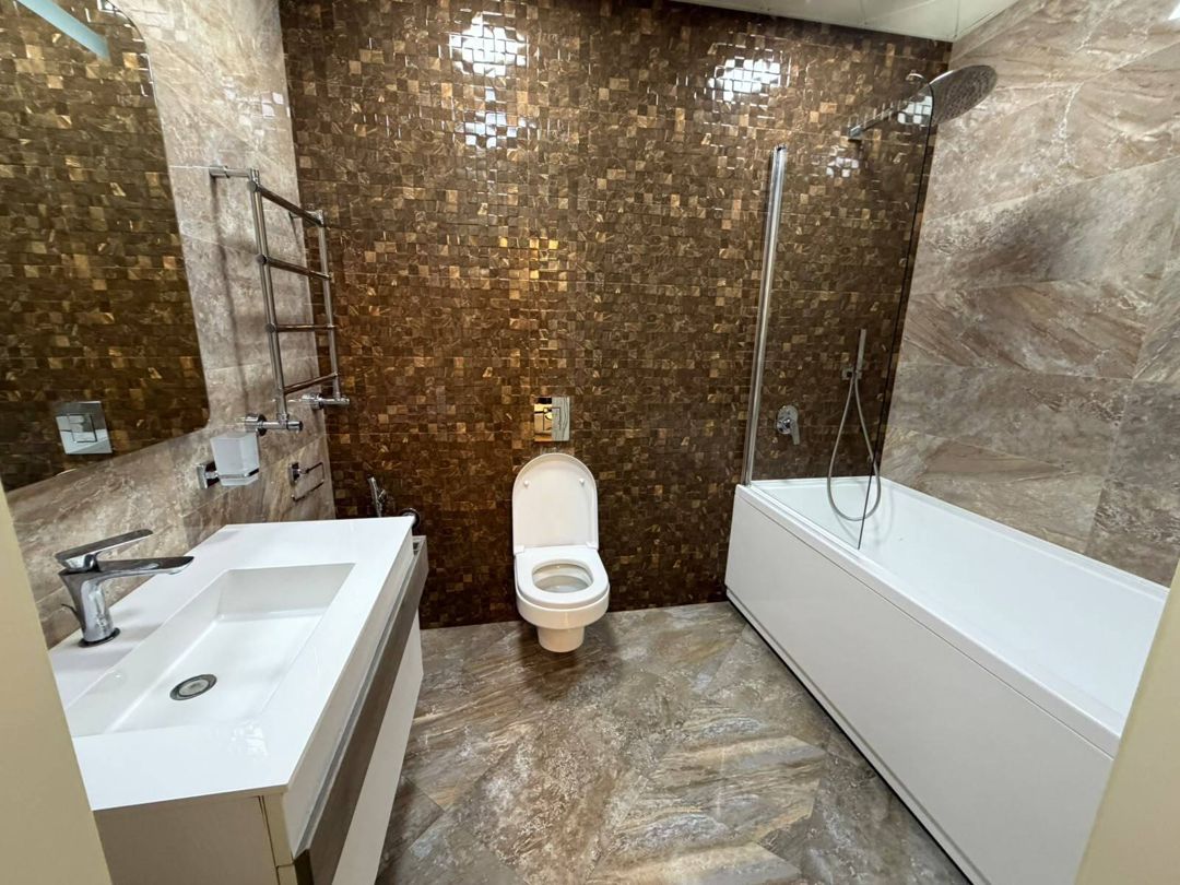 Satılır 3 otaqlı yeni tikili 168 m² — Mənzil, Bakı (10)
