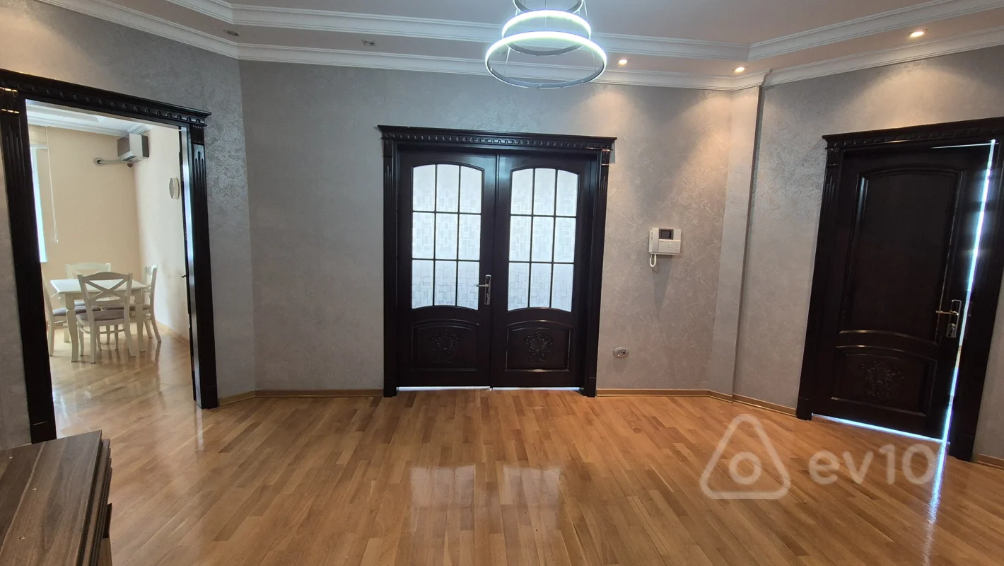 3 otaqlı mənzil, 157.1 m², Təbriz küçəsi — kirayə — Mənzil, Bakı (11)