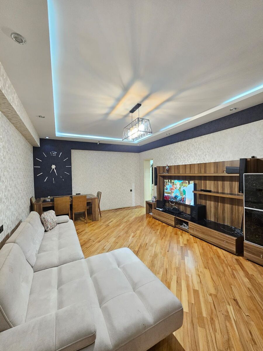 Satılır 2 otaqlı yeni tikili 70 m² — Mənzil, Bakı