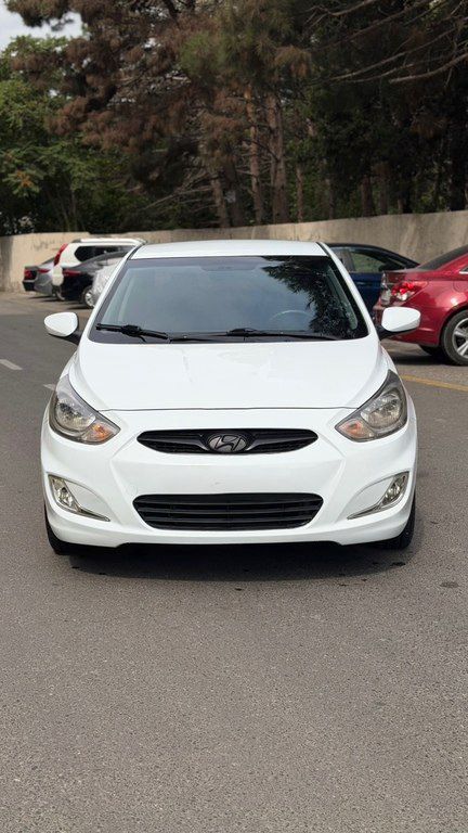 Hyundai Accent, 1.4 L, 2013 il, 150 000 km — Bakı