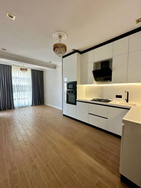 Satılır 2 otaqlı yeni tikili 61 m² — Bakı