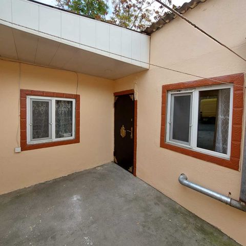 Satılır 2 otaqlı həyət evi/bağ evi 45 m² — Bakı