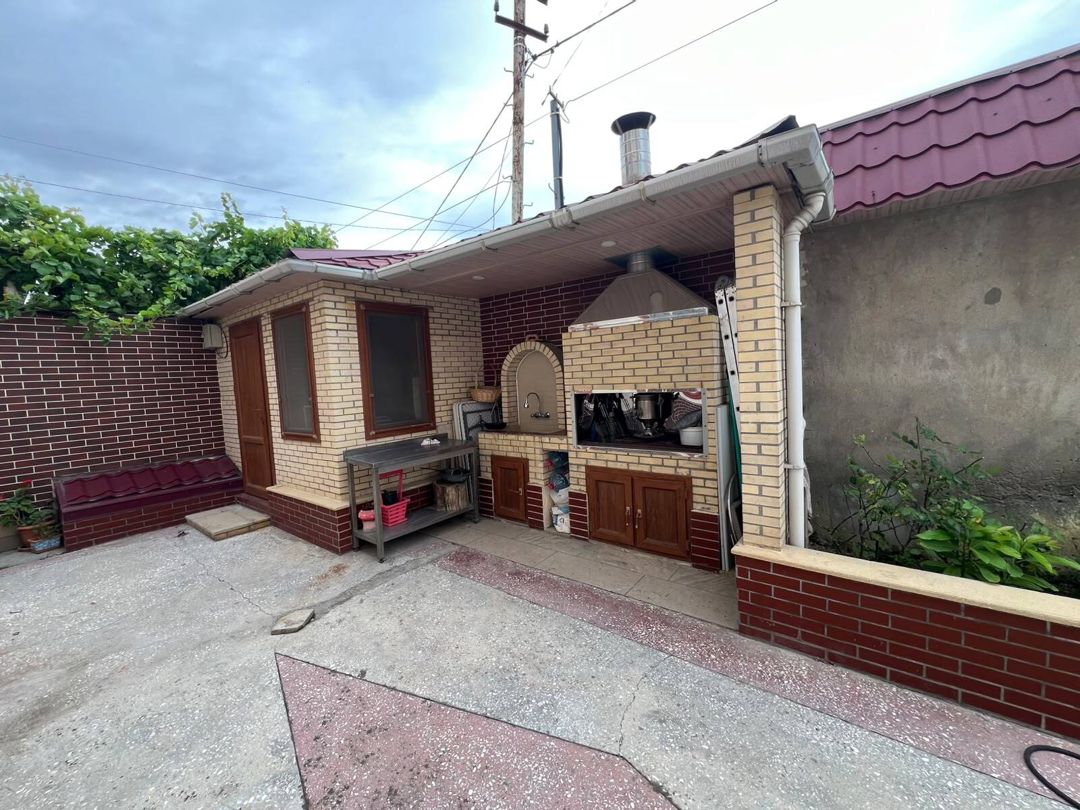 Satılır 7 otaqlı həyət evi/bağ evi 300 m² — Ev, villa, Bakı (5)