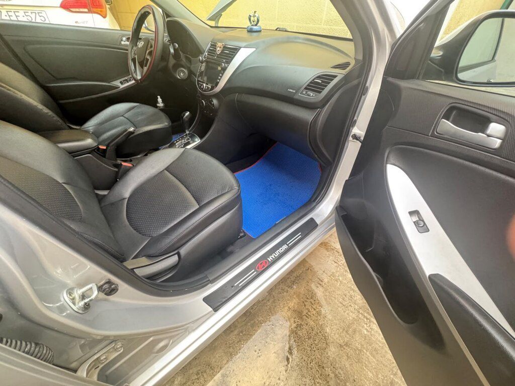 Hyundai Accent, 1.6 L, 2017 il, 136 636 km — Avtomobillər, Bakı (10)