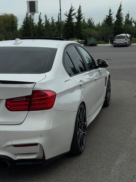 BMW 330, 2.0 L, 2015 il, 204 000 km — Avtomobillər, Sumqayıt (10)