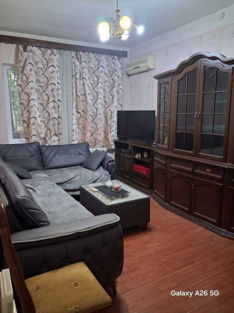 İcarəyə verilir 2 otaqlı köhnə tikili 60 m² — Bakı