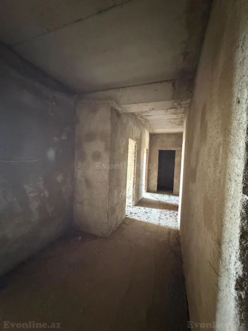 Satılır 3 otaqlı Mənzil Yeni tikili 129 m² Bakı, Nizami r., Neftçilər m., 8-ci kilometr — Mənzil, Bakı (2)