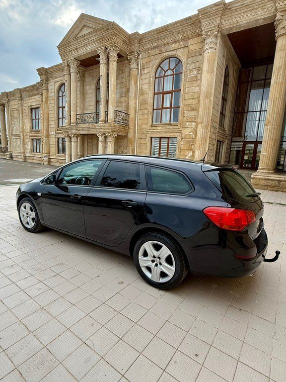 Opel Astra, 1.6 L, 2011 il, 225 000 km — Avtomobillər, Ucar (6)