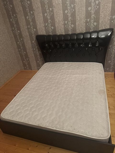 İki nəfərlik yataq dəsti - Ölçü: təxmini 160x200 sm (queen ölçüyə — Masazır