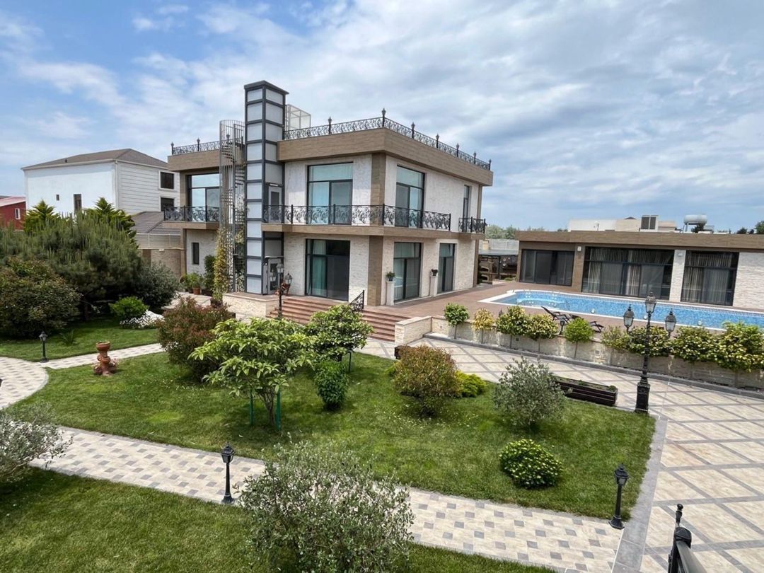 İcarəyə verilir 10 otaqlı həyət evi/bağ evi 800 m² — Ev, villa, Bakı