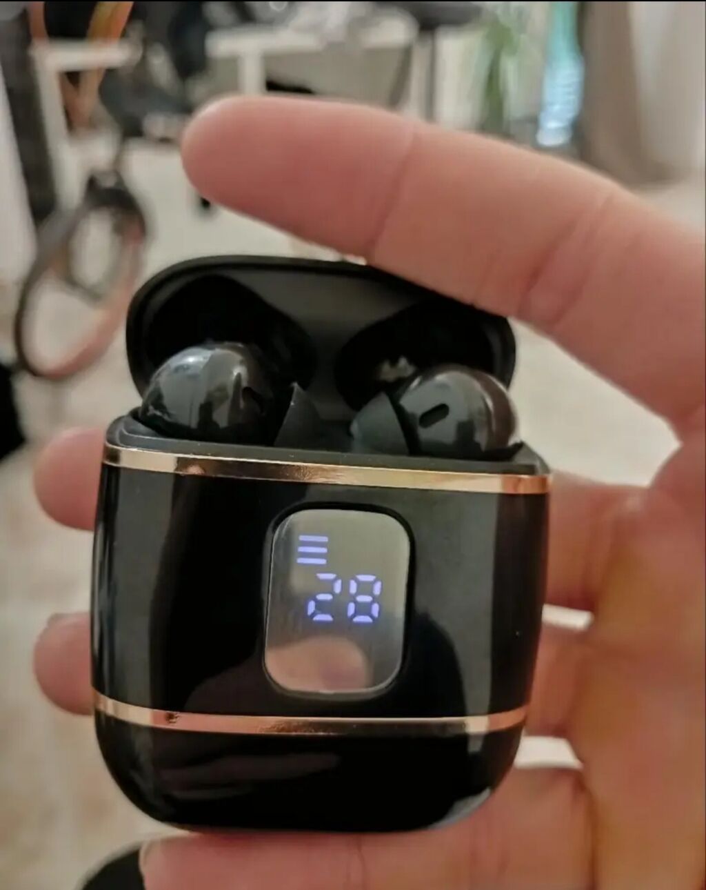 Məhsul: Bluetooth TWS simsiz qulaqcıq dəsti - Rəng: qara, qızılı — Qulaqcıqlar, Digah (3)