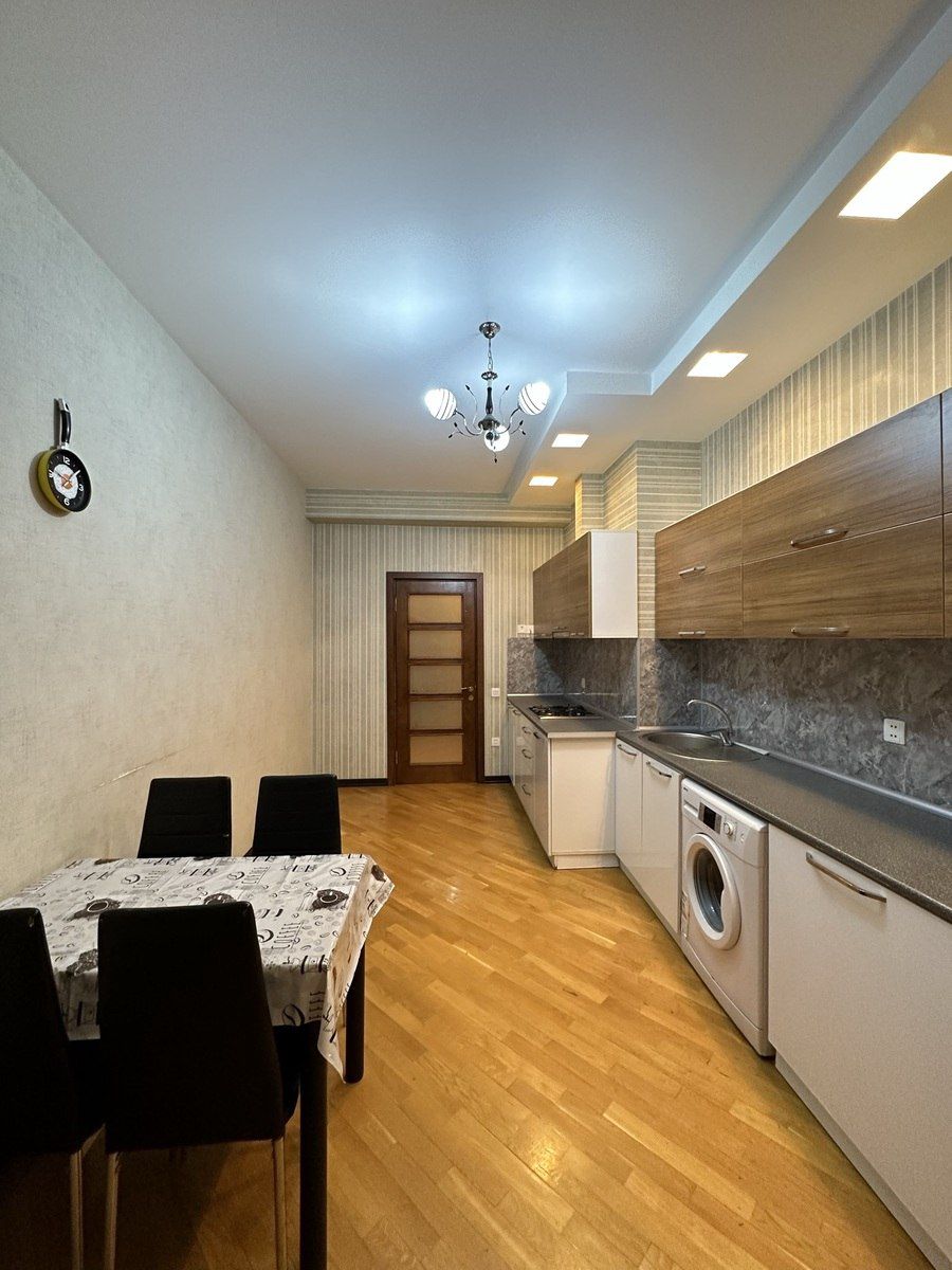 Satılır 3 otaqlı yeni tikili 130 m² — Mənzil, Bakı (7)