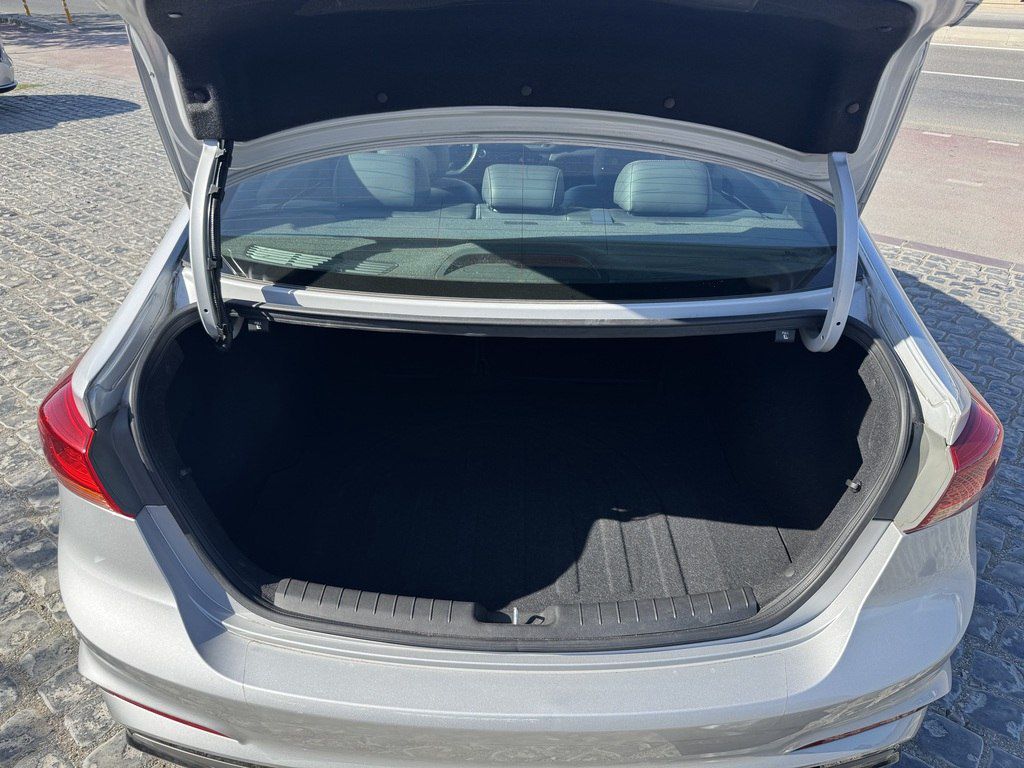 Hyundai Elantra, 1.6 L, 2017 il, 118 181 km — Avtomobillər, Bakı (7)