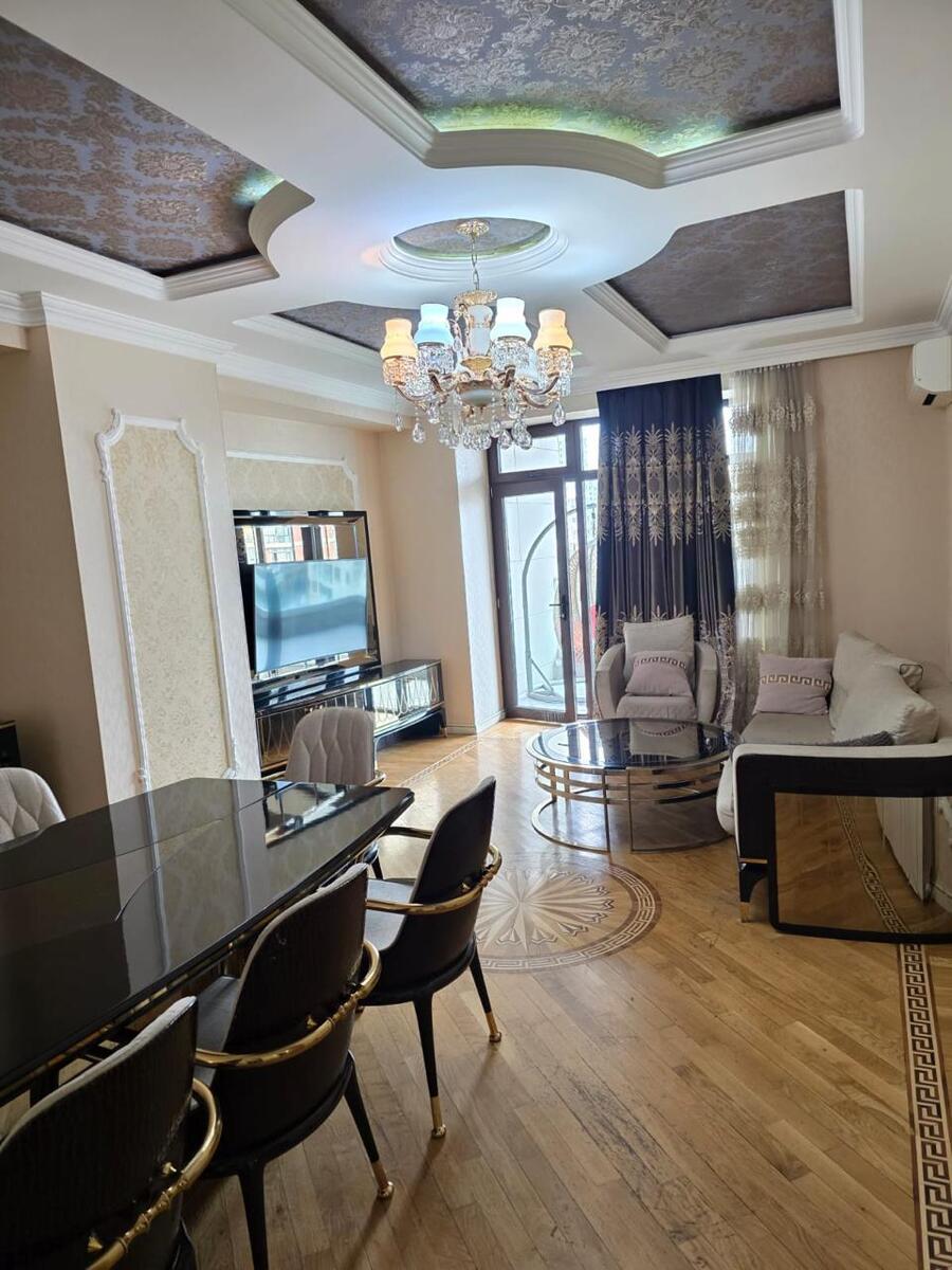 İcarəyə verilir 3 otaqlı yeni tikili 140 m² — Mənzil, Bakı (9)