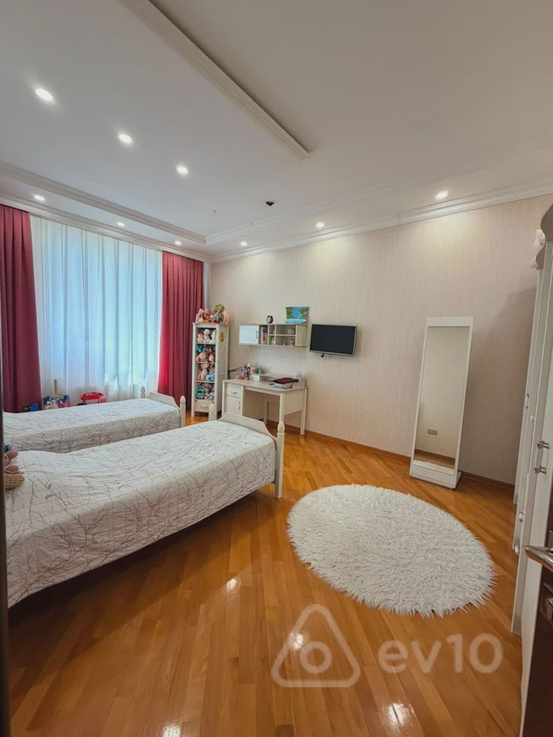 For sale: 3-room apartment (new building), 149 m² — Mənzil, Bakı (4)