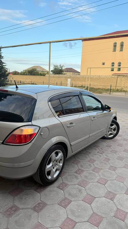 Opel Astra, 1.8 L, 2005 il, 192 251 km 50-FH-630 — Avtomobillər, Sumqayıt (7)