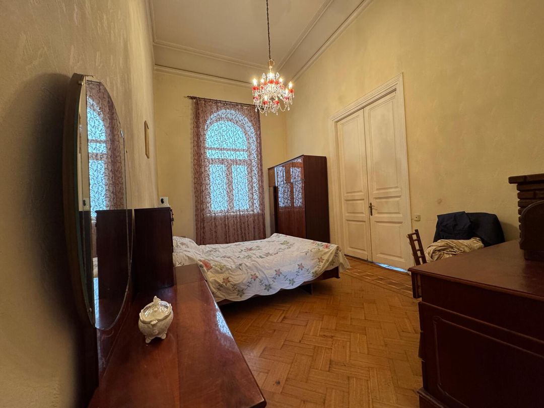 Satılır 5 otaqlı köhnə tikili 190 m² — Mənzil, Bakı (8)