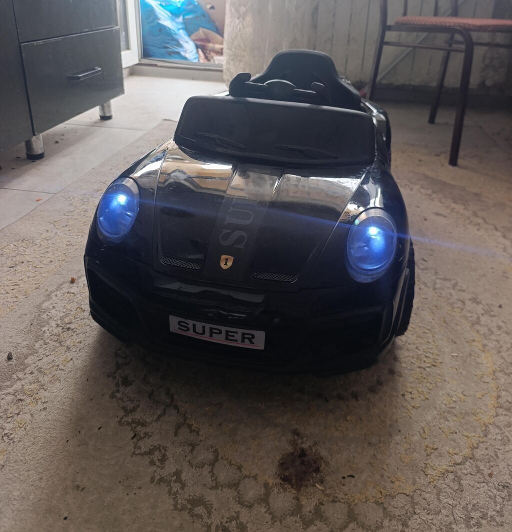 Vusqa2 Uşaq masini satilir 200azn unvan xirdalan vusqa2 — Uşaq avtomobilləri, Qobu