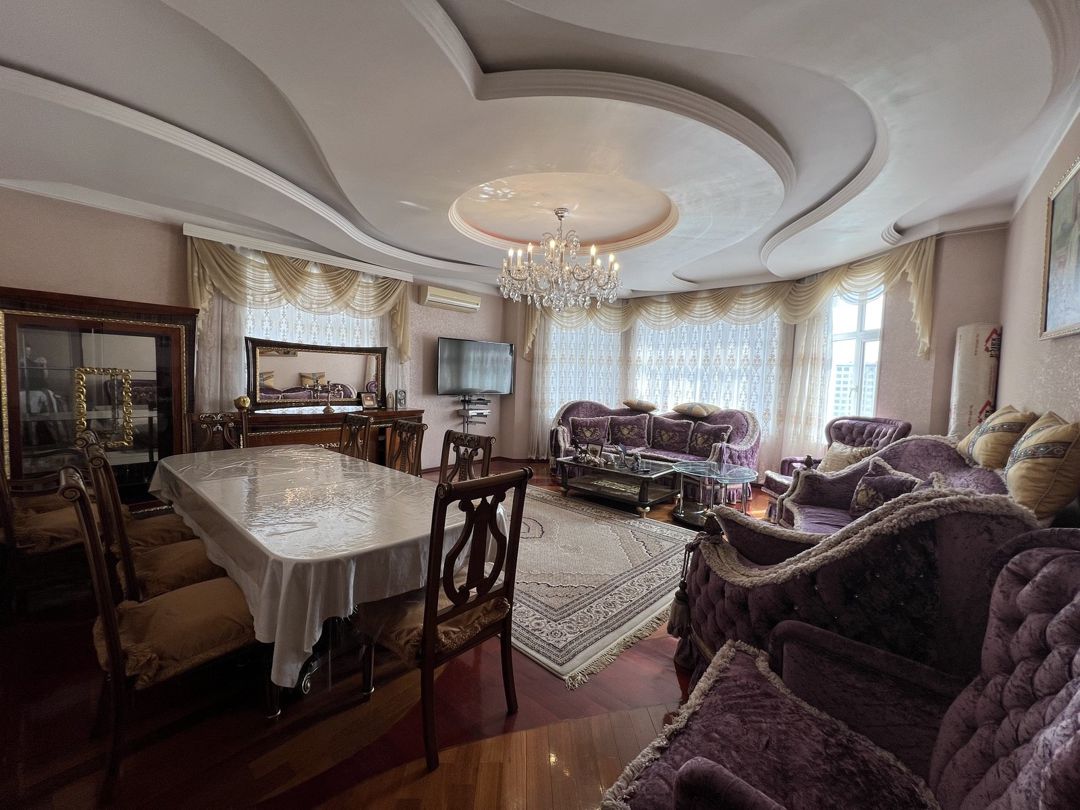 Satılır 4 otaqlı yeni tikili 200 m² — Mənzil, Bakı (6)