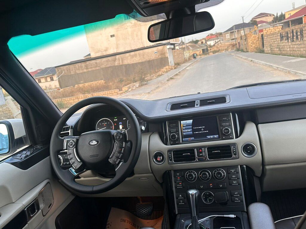 Land Rover Range Rover, 3.6 L, 2010 il, 338 112 km — Avtomobillər, Bakı (7)