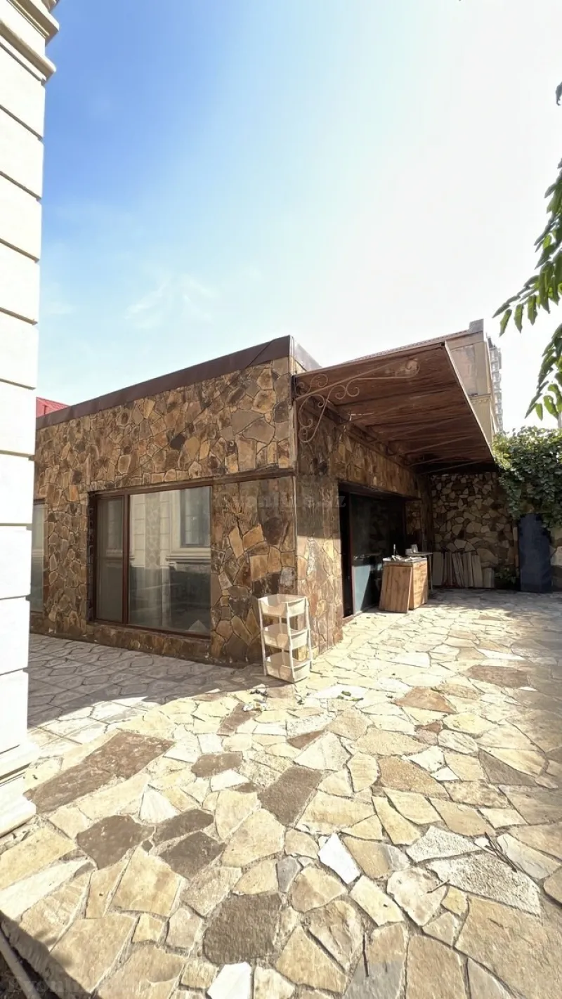 Satılır 6 otaqlı Həyət evi 700 m² Bakı, Yasamal r., İnşaatçılar m., Yasamal — Ev, villa, Bakı (3)