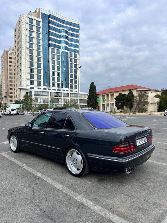 Mercedes E 240, 2.4 L, 2000 il, 337 000 km 99-CP-966 — Avtomobillər, Bakı (4)