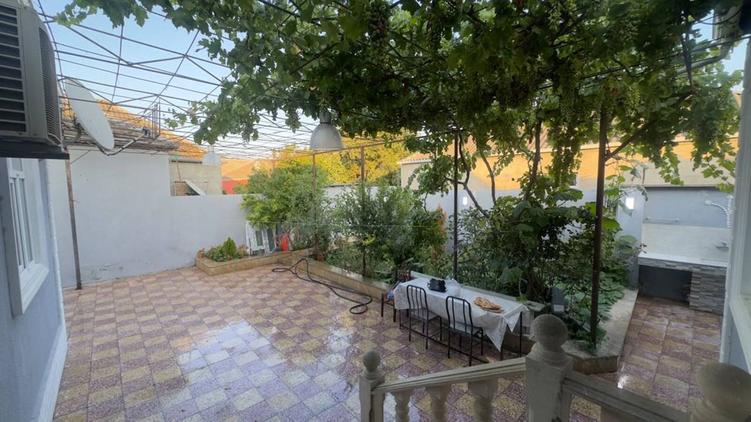 Satılır 4 otaqlı həyət evi/bağ evi 180 m² — Ev, villa, Bakı (3)