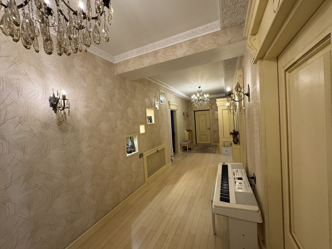 Satılır 4 otaqlı yeni tikili 190 m² — Mənzil, Bakı (8)