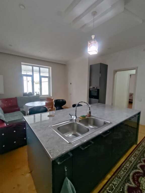İcarəyə verilir 5 otaqlı həyət evi/bağ evi 300 m² — Ev, villa, Bakı (10)