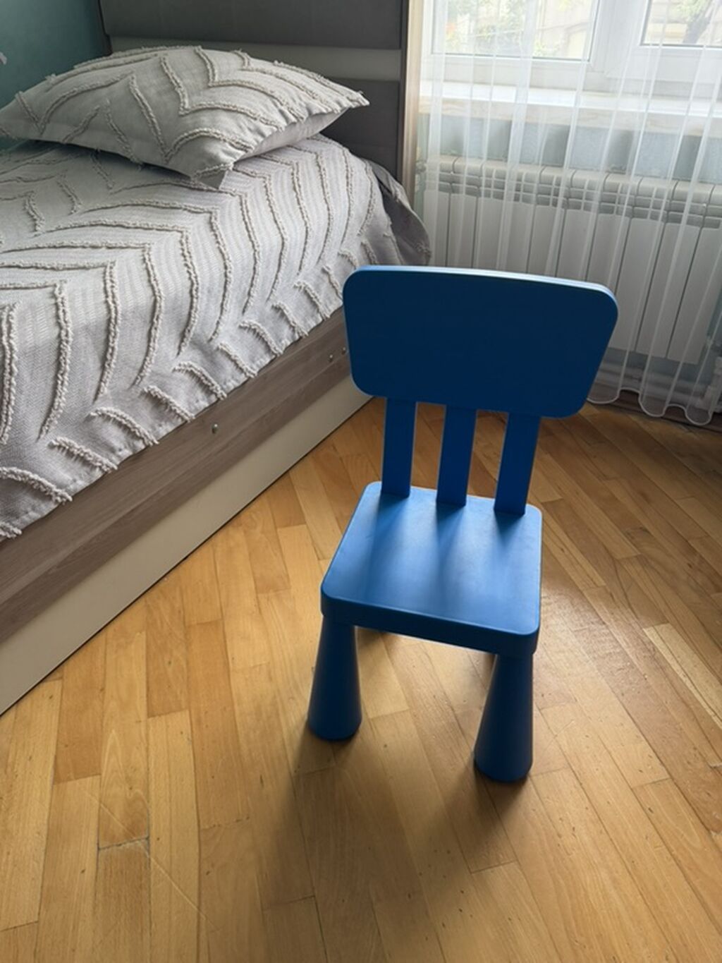 Məhsul: Uşaq stulu ikea - Rəng: mavi - Material: möhkəm plastik — Stullar, Bakı (2)
