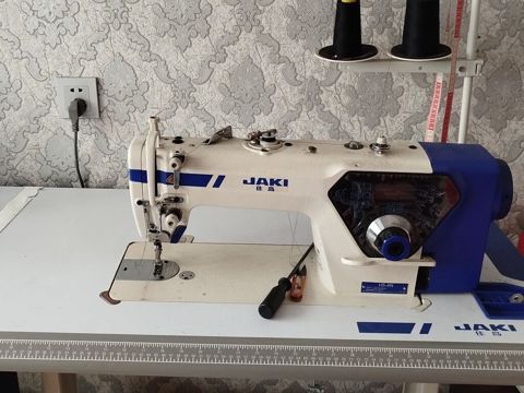 Jakı sənaye tikiş avadanlıqları dəsti 1) Düz tikiş maşını – Jakı — Bakı