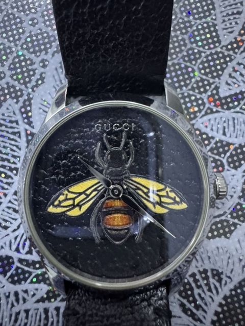 Gucci G-Timeless Bee qol saatı - Brend: Gucci - Seriya: G‑Timeless — Digah