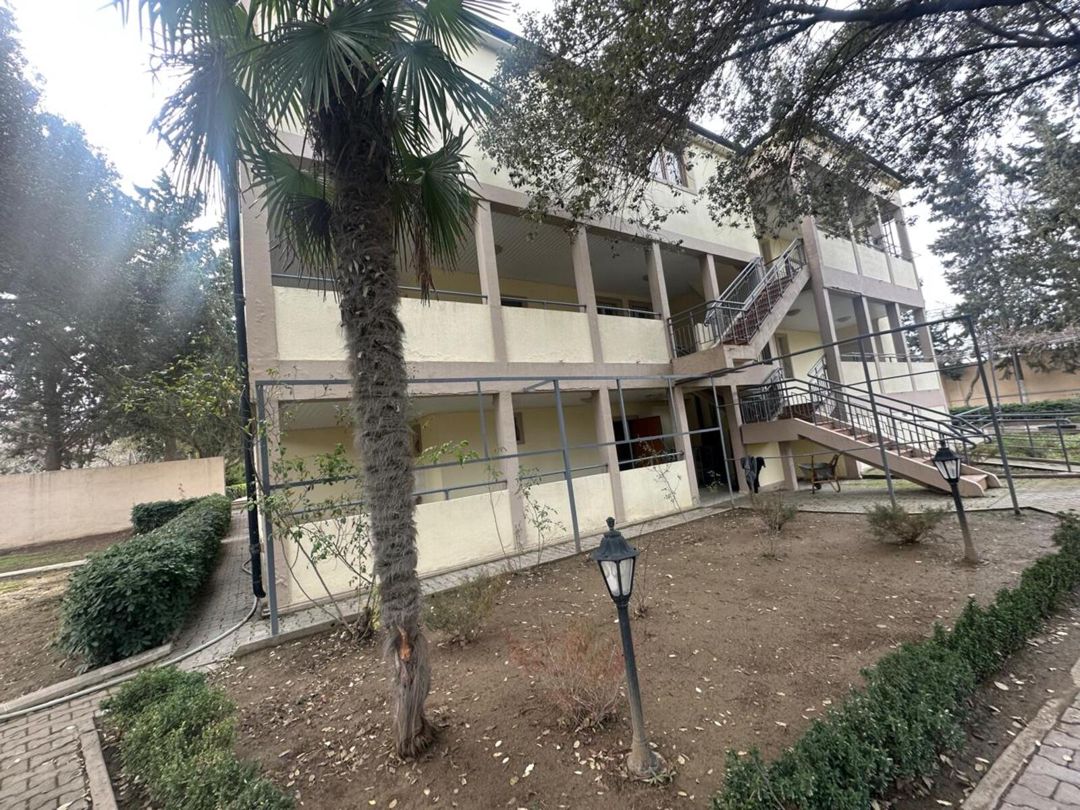 Satılır 10 otaqlı həyət evi/bağ evi 600 m² — Ev, villa, Bakı (4)